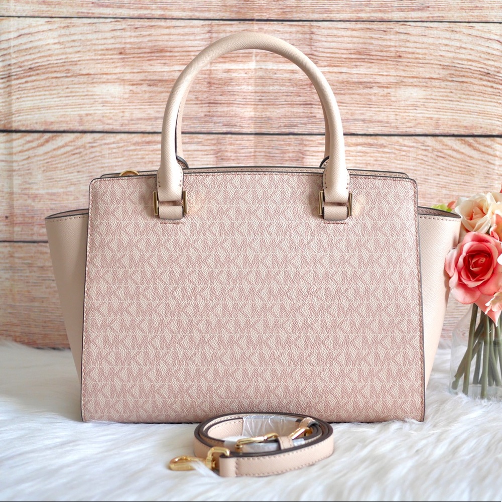 ♥️SALE♥️🎗Michael Kors Selma Medium - Picture 3 of 5